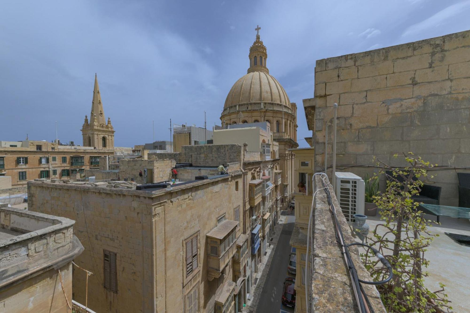New 1 Bedroom Apartment In Valletta City Centre With Terrace And Views ภายนอก รูปภาพ