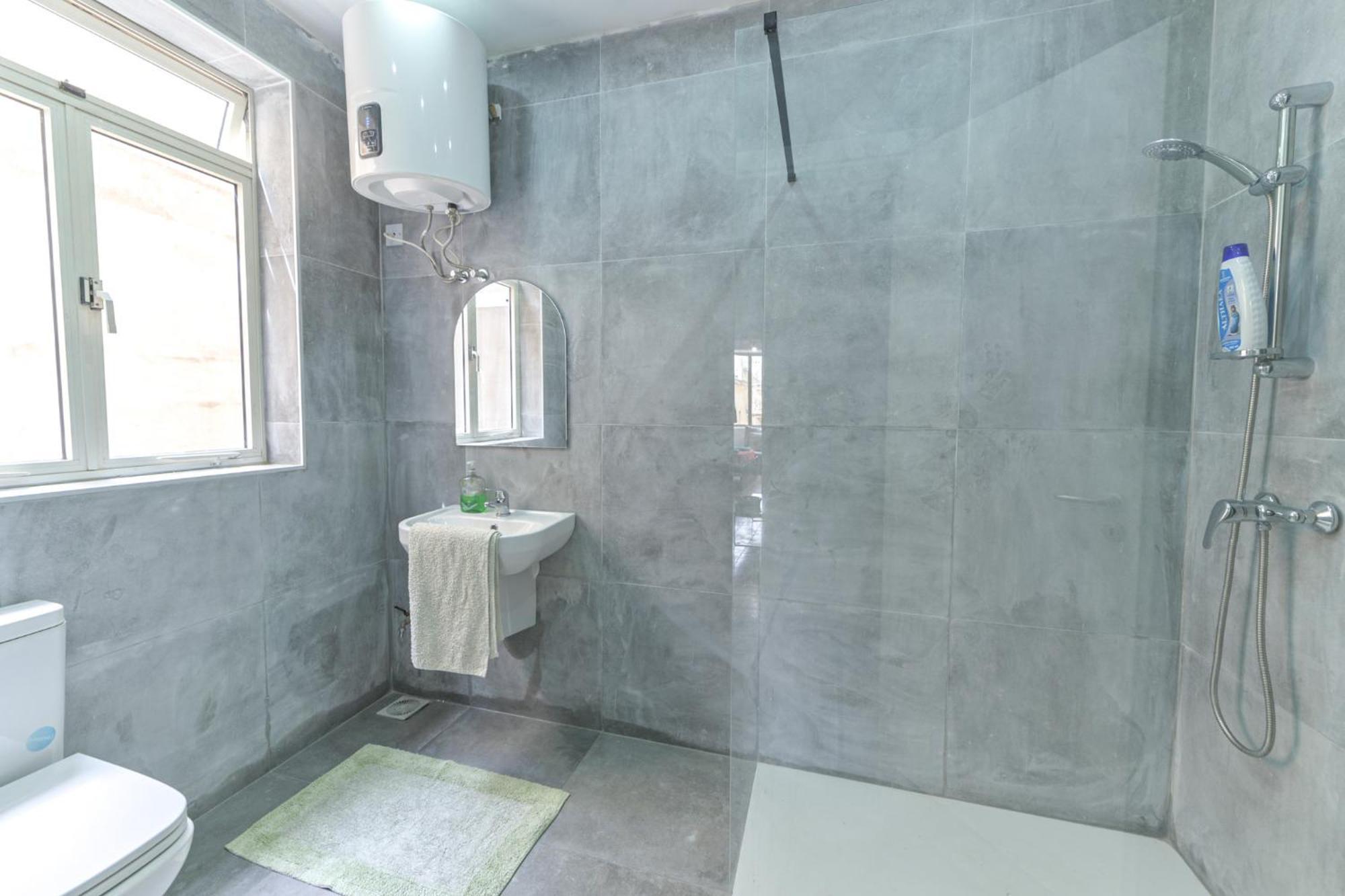 New 1 Bedroom Apartment In Valletta City Centre With Terrace And Views ภายนอก รูปภาพ